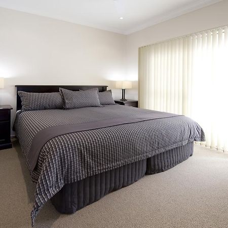 Dolphin Shores Vincentia Luaran gambar